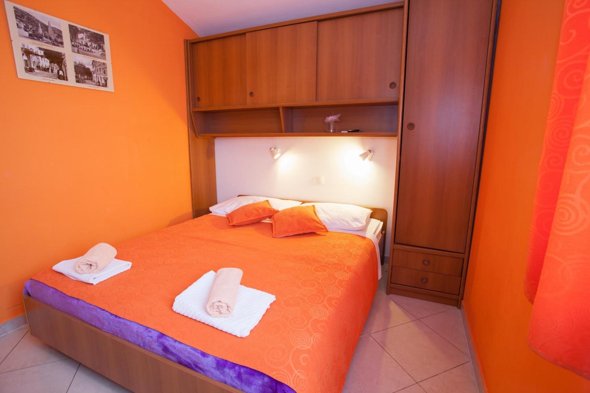 Pansion Burin Otel Baška Oda fotoğraf